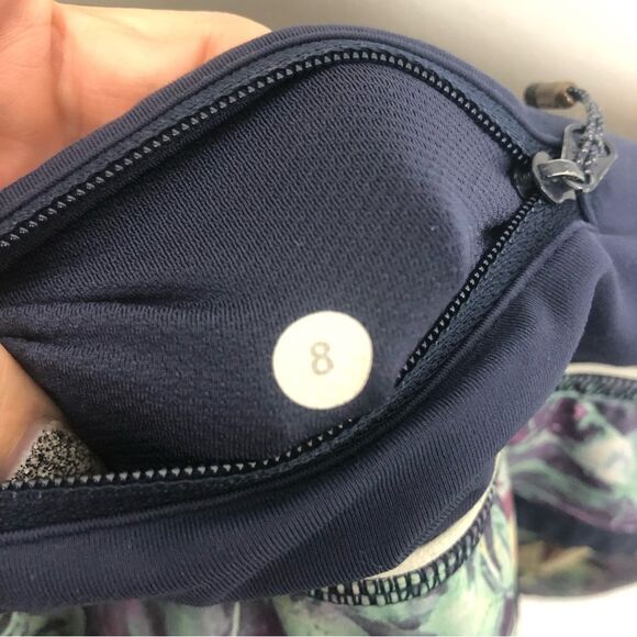 LULULEMON | RARE!! Run: Speed Shorts Iridescent Multi/Deep Navy Women’s Size 8 - Picture 10 of 13